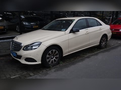 Mercedes-Benz E-klasse - 200 BlueTEC Ambition EXPORT/ MOTOR DEFECT