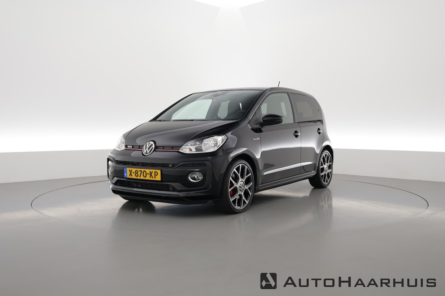 Volkswagen Up! - 1.0 TSI GTI | Cruise | Camera | Stoelver. | DAB | 17" - AutoWereld.nl