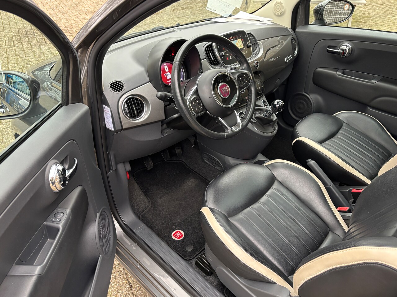 Fiat 500 - 0.9 TwinAir Turbo Lounge Sport | Org-NL auto. Leder. Navi. Etc. Lage km.