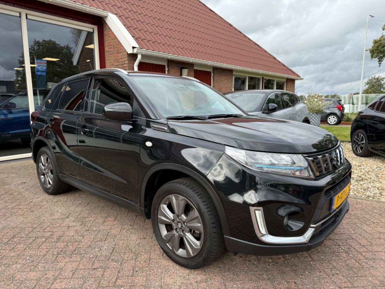 Suzuki Vitara - 1.4 BOOSTERJET SELECT SMART HYBRID CAMERA/ACC/NAVIGATIE - AutoWereld.nl