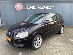 Volkswagen Polo - 1.4-16V COMFORTLINE AIRCO CRUISE LMV