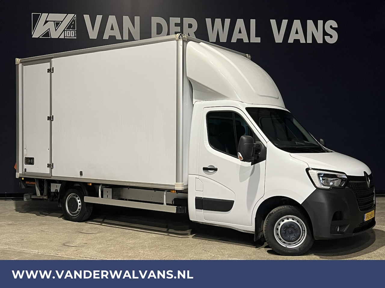 Renault Master - 2.3dCi 146pk Bakwagen Laadklep Zijdeur Euro6 Airco | Camera | Navigatie LED, Cruisecontrol - AutoWereld.nl