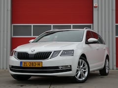 Skoda Octavia Combi - 1.5 TSI Greentech Style Business/ lage km/ zeer mooi/ automaat