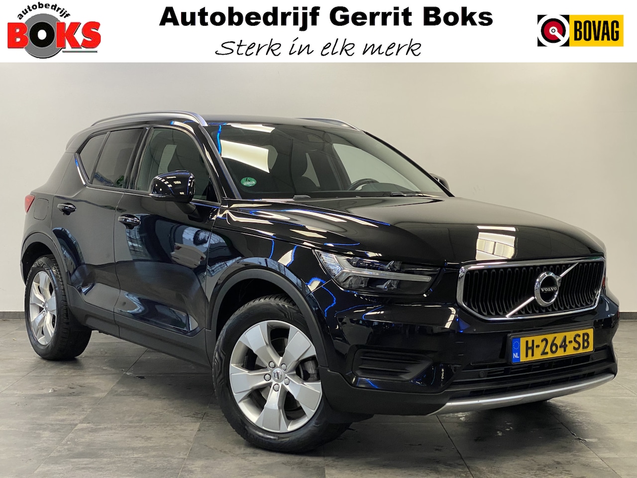 Volvo XC40 - 2.0 T4 Momentum Navigatie Full-led Trekhaak - AutoWereld.nl