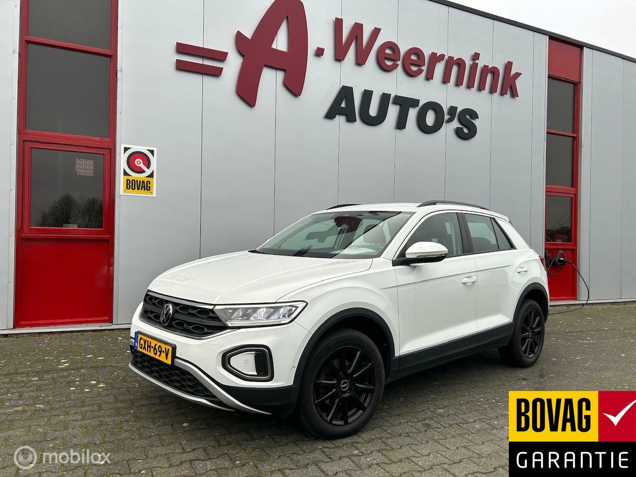 Volkswagen T-Roc - 1.5 TSI Life Business IQ drive Aut. Google carplay - AutoWereld.nl