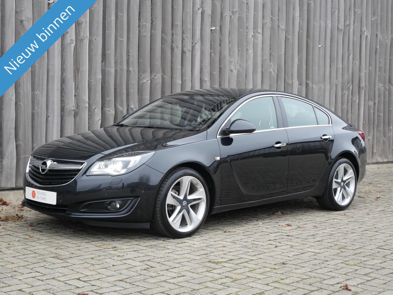 Opel Insignia - 1.4 T EcoFLEX Cosmo - Camera - Leder - Stoel + Stuurverwarming - AutoWereld.nl