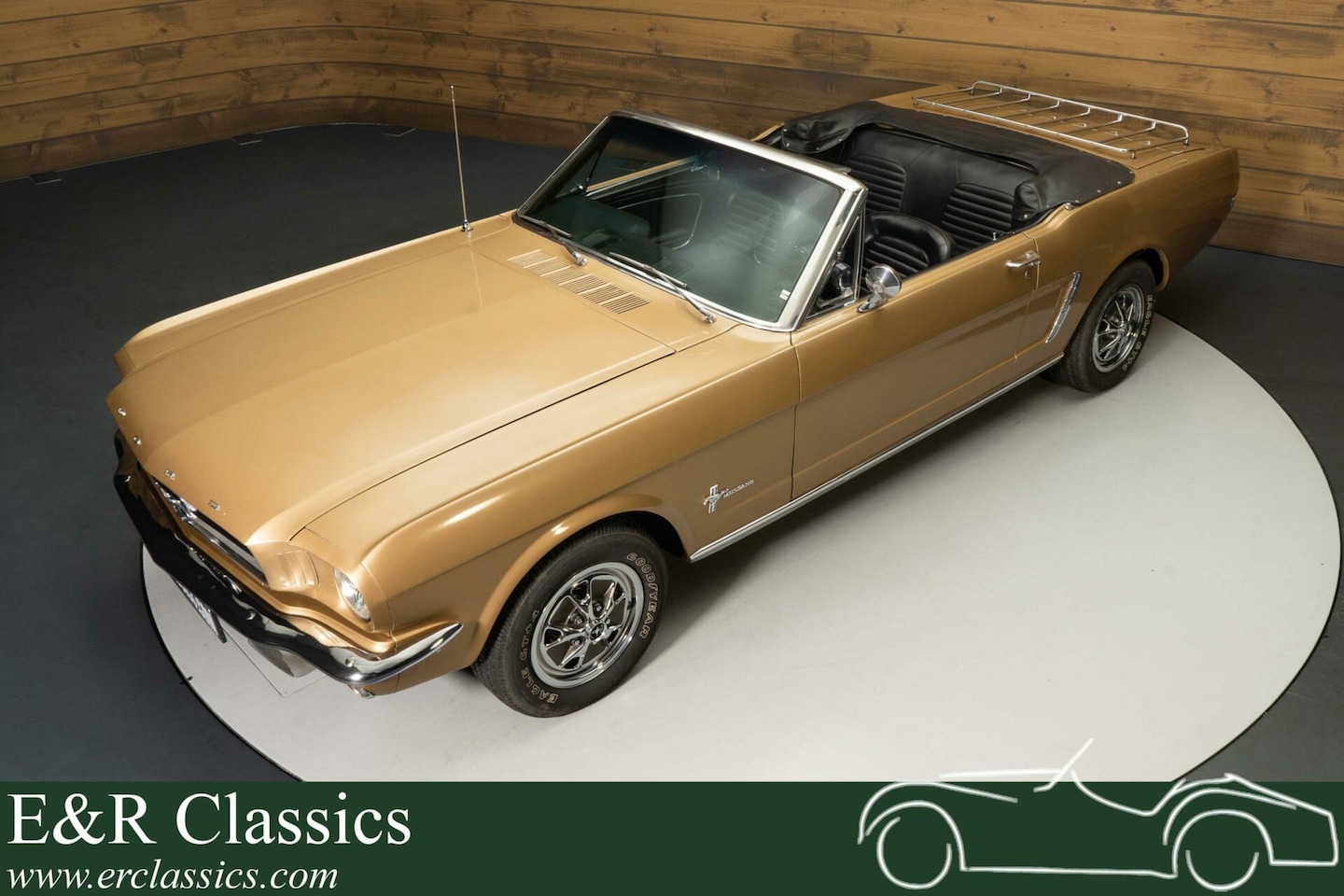 Ford Mustang - Cabrio | Gerestaureerd | Prairie Bronze | 1965 - AutoWereld.nl