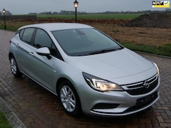 Opel Astra - 1.6 CDTI Online Edition AC NAVI * 5999 NETTO