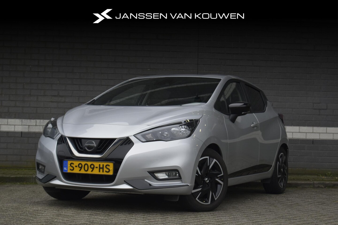 Nissan Micra - 1.0 IG-T N-Design / Navigatie / Airconditioning / Cruise Control - AutoWereld.nl