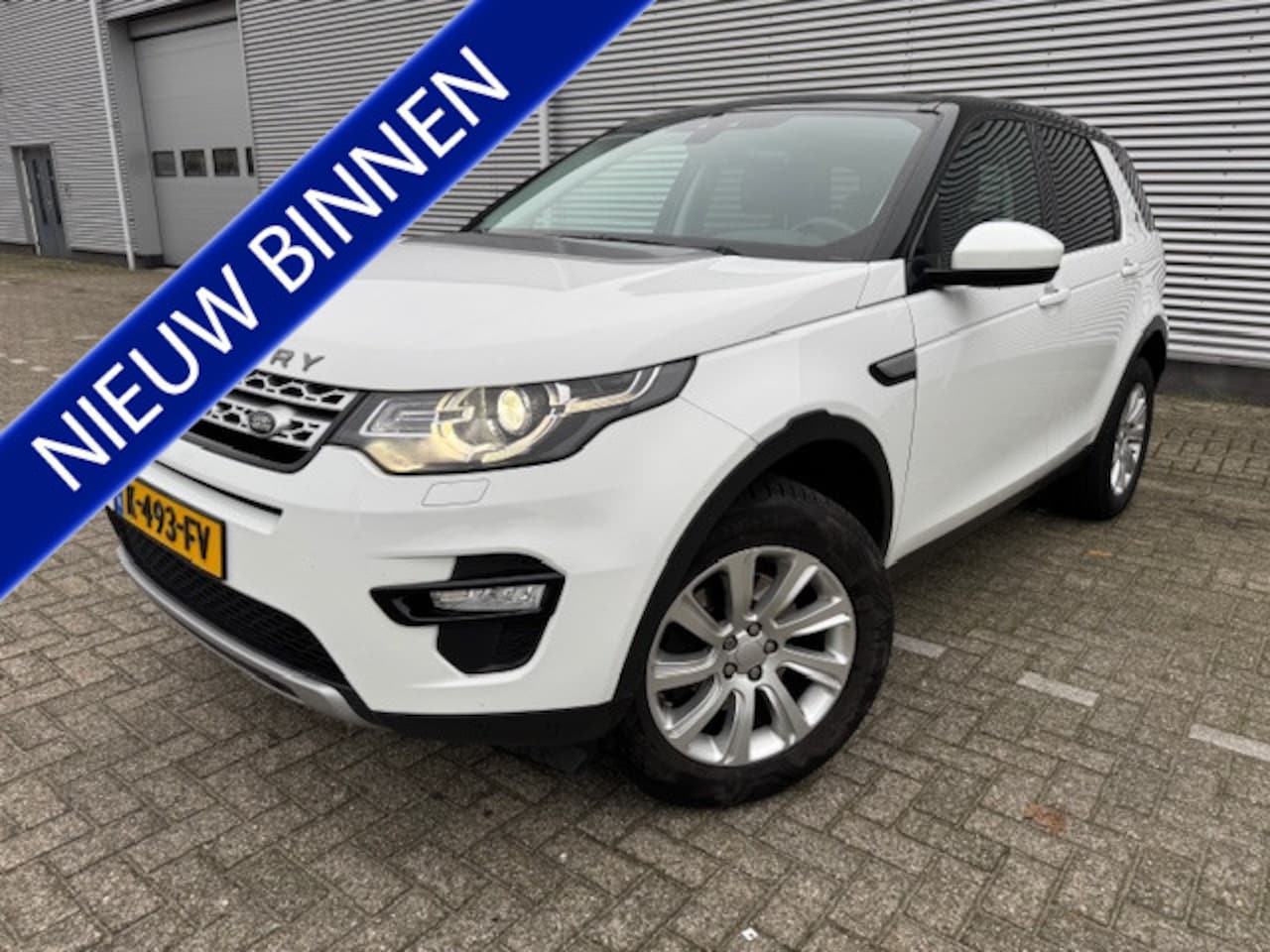 Land Rover Discovery Sport - 2.0 Si4 4WD HSE Leder,Navigatie/Camera,Afn.trekhaak,cruise, - AutoWereld.nl