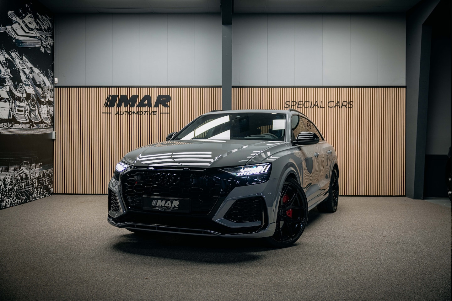 Audi RSQ8 - 4.0 TFSI RSQ8 quattro | Keramische remschijven | Vossen HF5 24 inch | B&O | LED Matrix kop - AutoWereld.nl