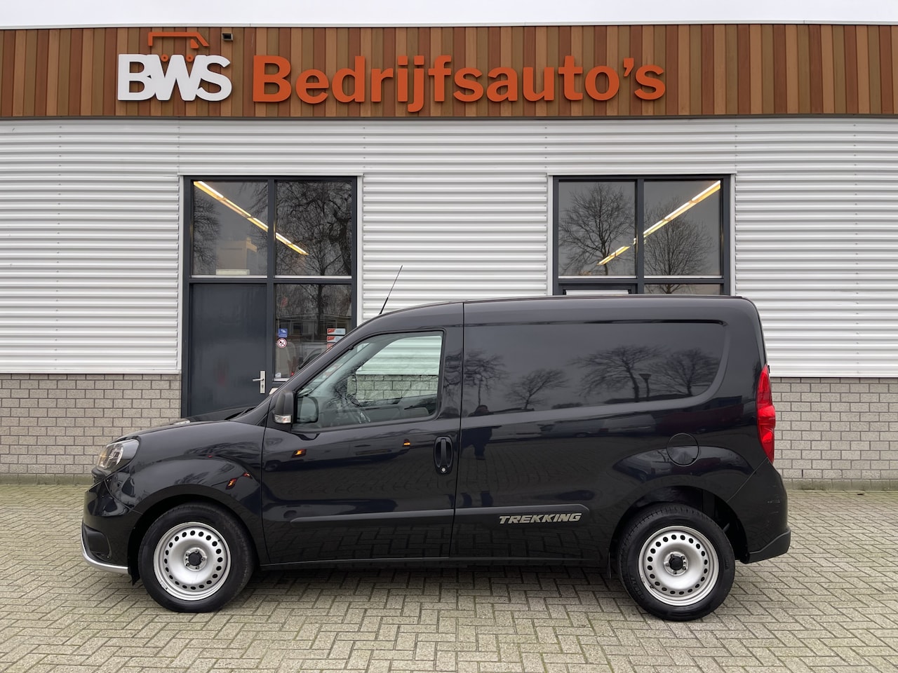 Fiat Doblò Cargo - 1.6 MJ L1H1 S Trekking / vaste prijs rijklaar € 13.950 ex btw / lease vanaf € 256 / airco - AutoWereld.nl