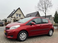 Toyota Yaris - 1.0 VVT-i Now NL-AUTO-NAP