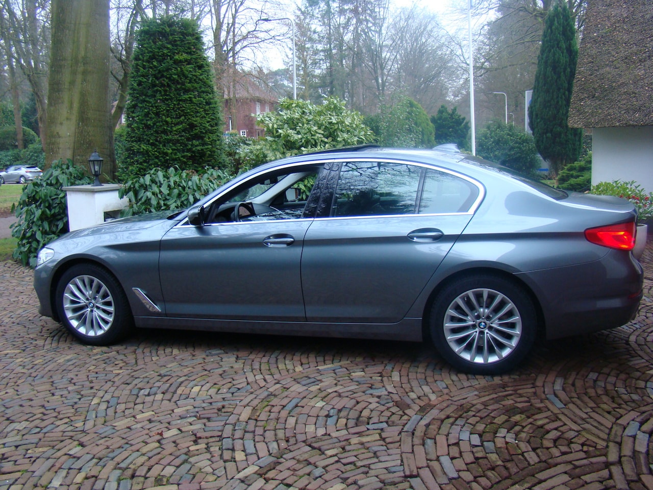 BMW 5-serie - 520i High Executive Edition Luxury line - AutoWereld.nl