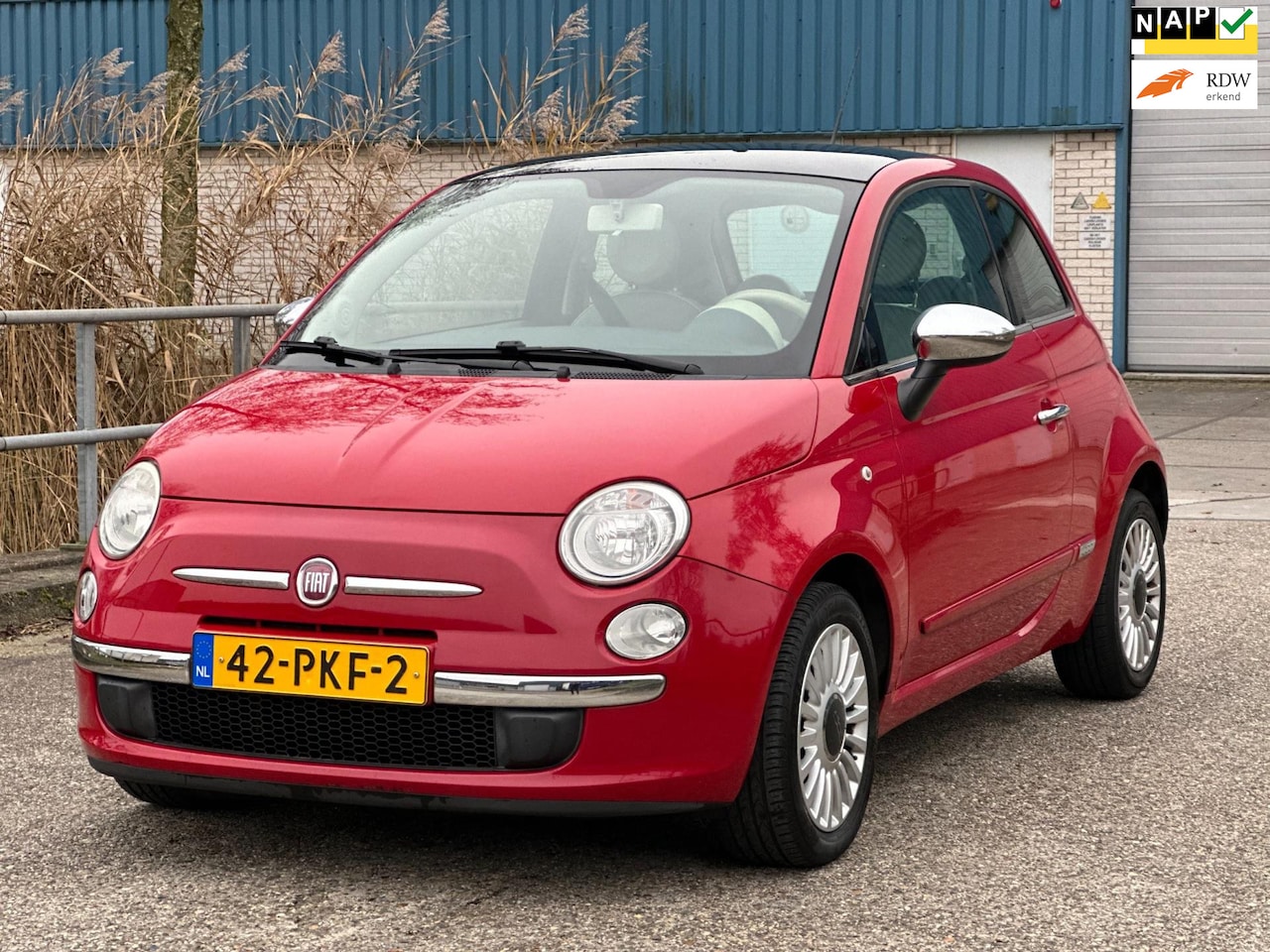 Fiat 500 - 1.2 Lounge Automaat! 1e Eigenaar! Pano! Airco! APK! - AutoWereld.nl