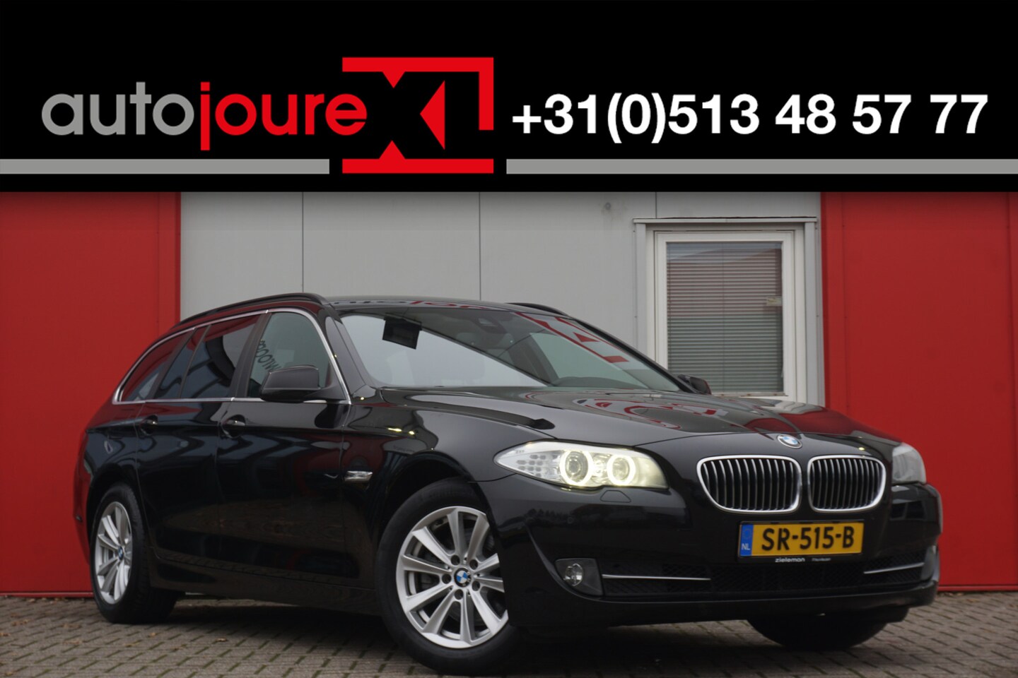 BMW 5-serie Touring - 520d High Executive | Navigatie | Cruise Control | Airco | Trekhaak | - AutoWereld.nl