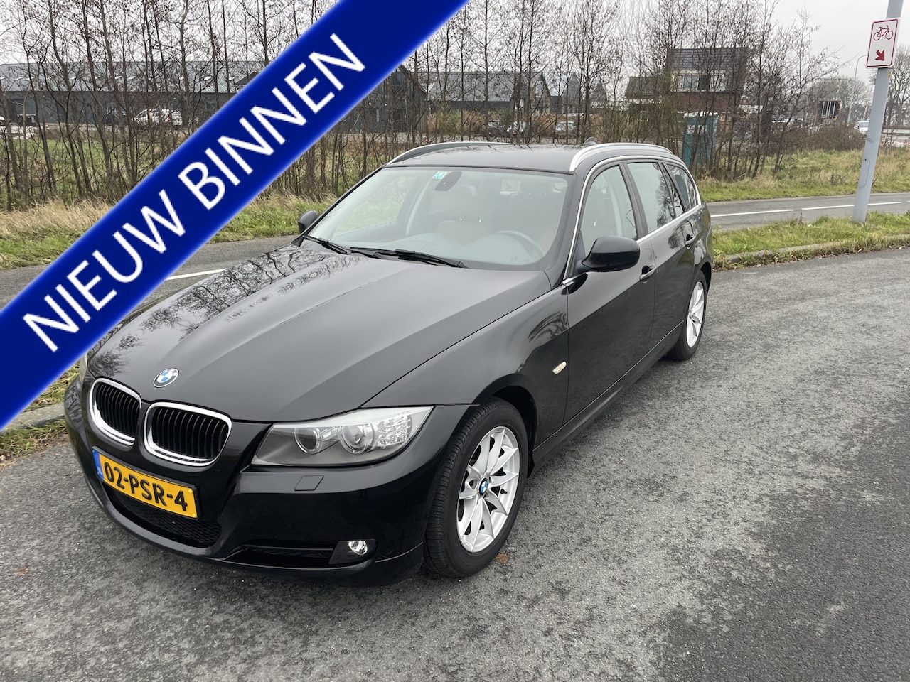 BMW 3-serie Touring - 318i Corporate Lease Luxury Line 101 DKM - AutoWereld.nl