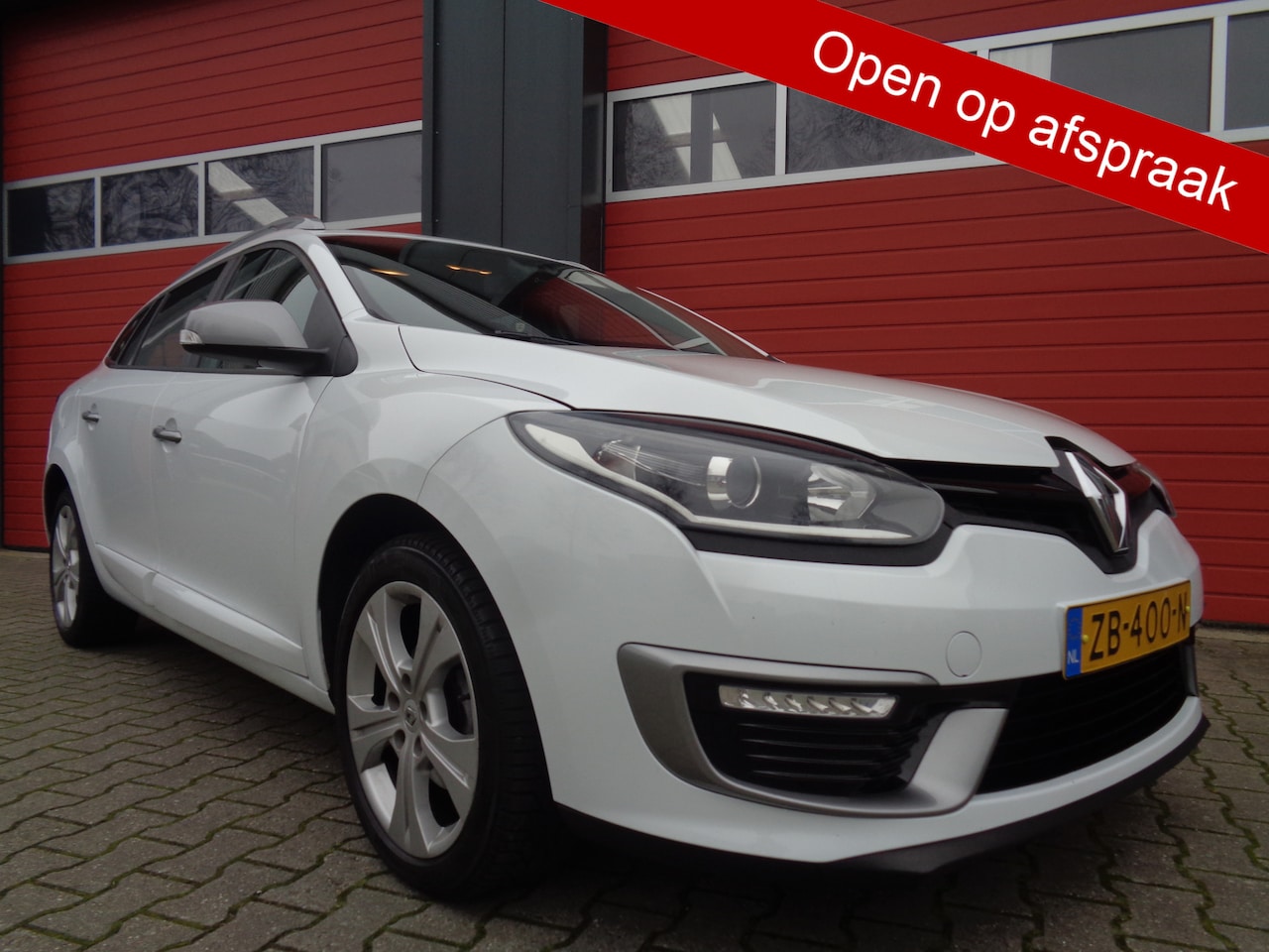 Renault Mégane Estate - 1.2 TCe Expression 116PK Clima Cruise LMV Navi 6-BAK - AutoWereld.nl