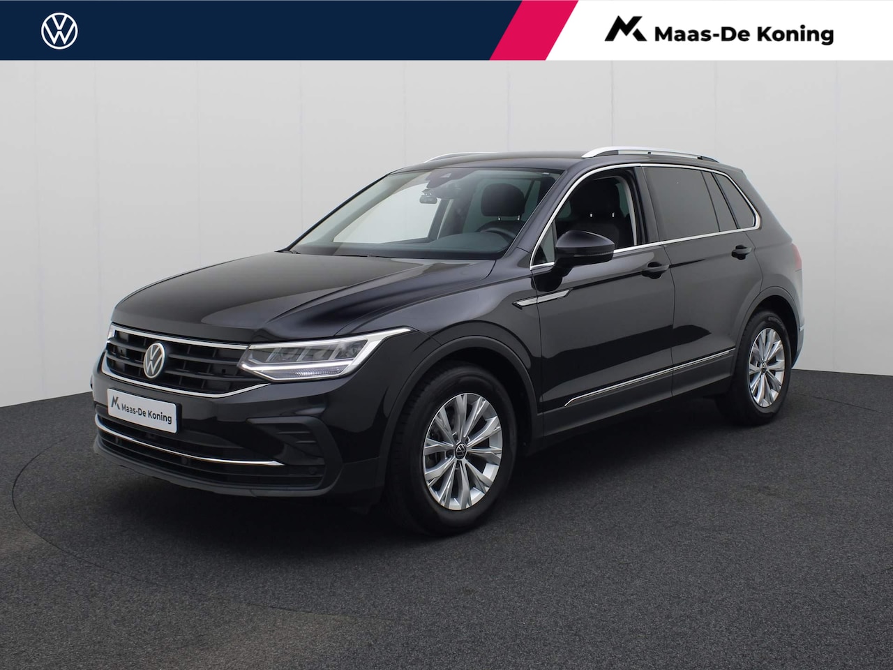 Volkswagen Tiguan - 1.5TSI/150PK Life DSG · Navigatie ·  Stoelverwarming · Wegklapbare Trekhaak · Garantie tot - AutoWereld.nl