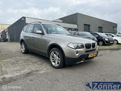 BMW X3 - 2.0i Business Line