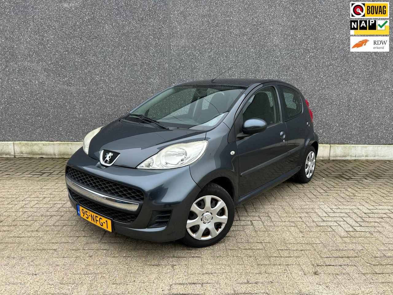 Peugeot 107 - 1.0-12V XS | BLUETOOTH | AUX | AIRCO | ISOFIX | ELEK RAMEN | 5-DEURS | APK T/M 11-12-2025 - AutoWereld.nl