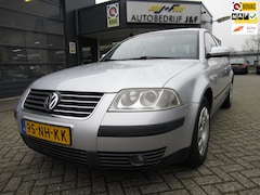 Volkswagen Passat - 1.8 Turbo Sportline