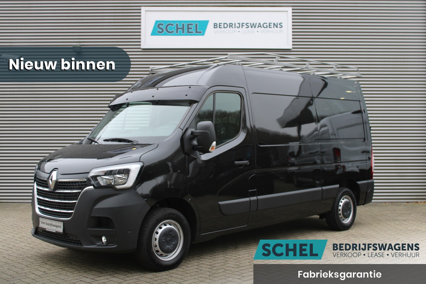 Renault Master - T35 2.3 dCi 150pk L2H2 - Navigatie - Camera - Blind Spot - 105l tank - All season - Passag - AutoWereld.nl