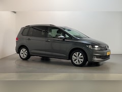 Volkswagen Touran - 1.5 TSI 150pk DSG Comfortline 7p Camera Navigatie Adaptive Cruise