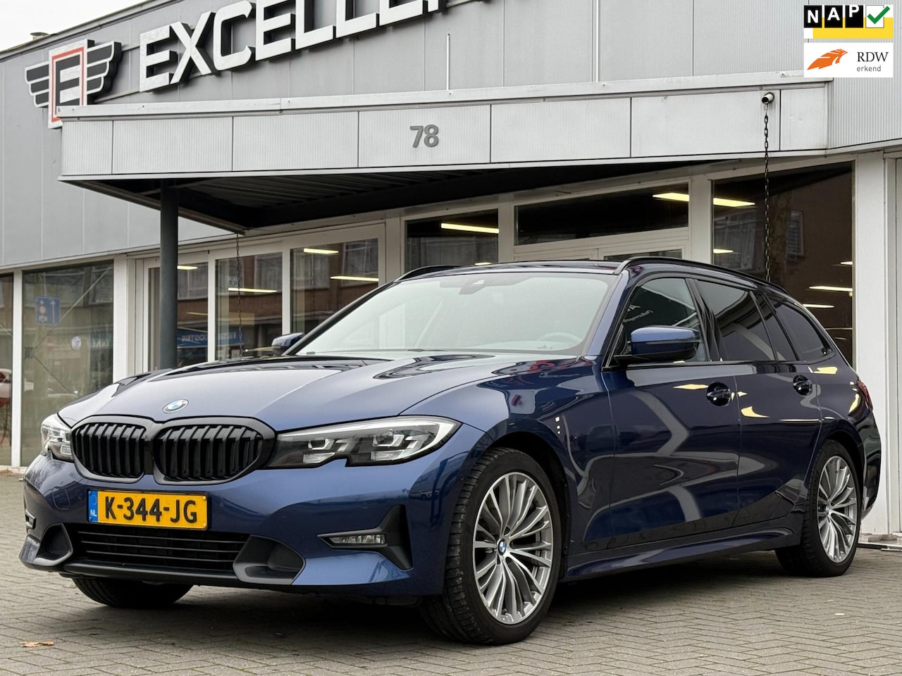 BMW 3-serie Touring - 318i Executive Edition 318i Executive Edition - AutoWereld.nl