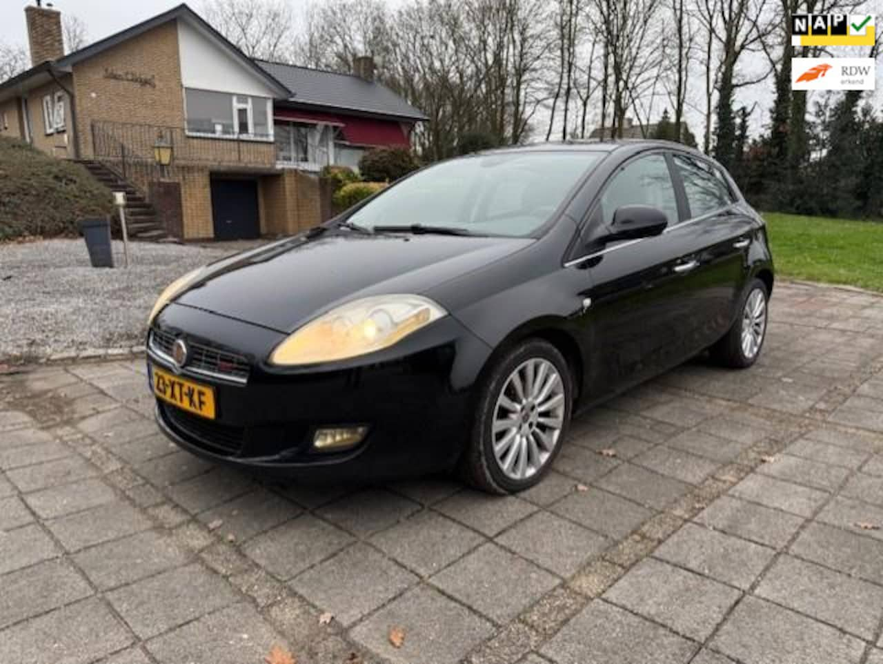 Fiat Bravo - 1.4 T-Jet Emotion AIRCO/5DRS/GOED ONDERHOUDEN - AutoWereld.nl