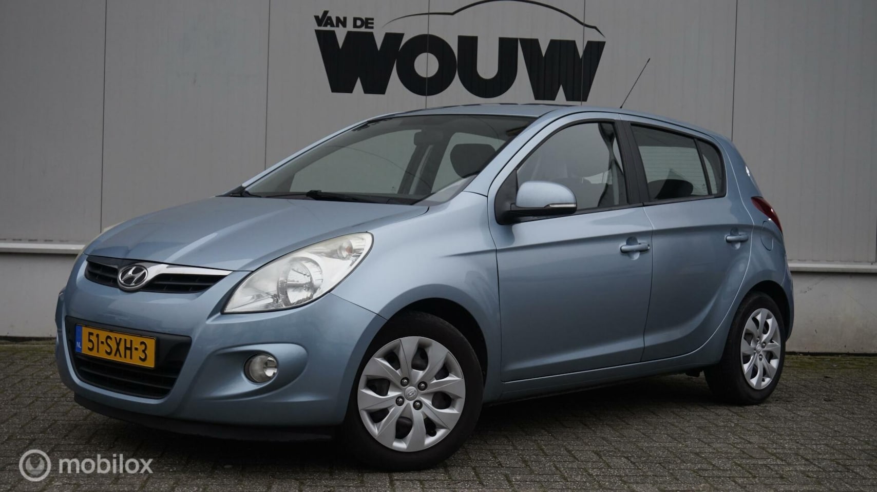 Hyundai i20 - 1.2i i-Motion MEENEEMPRIJS | Dealeronderhouden | APK 09-05-2025 - AutoWereld.nl