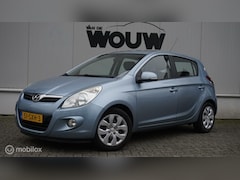 Hyundai i20 - 1.2i i-Motion MEENEEMPRIJS | Dealeronderhouden | APK 09-05-2025