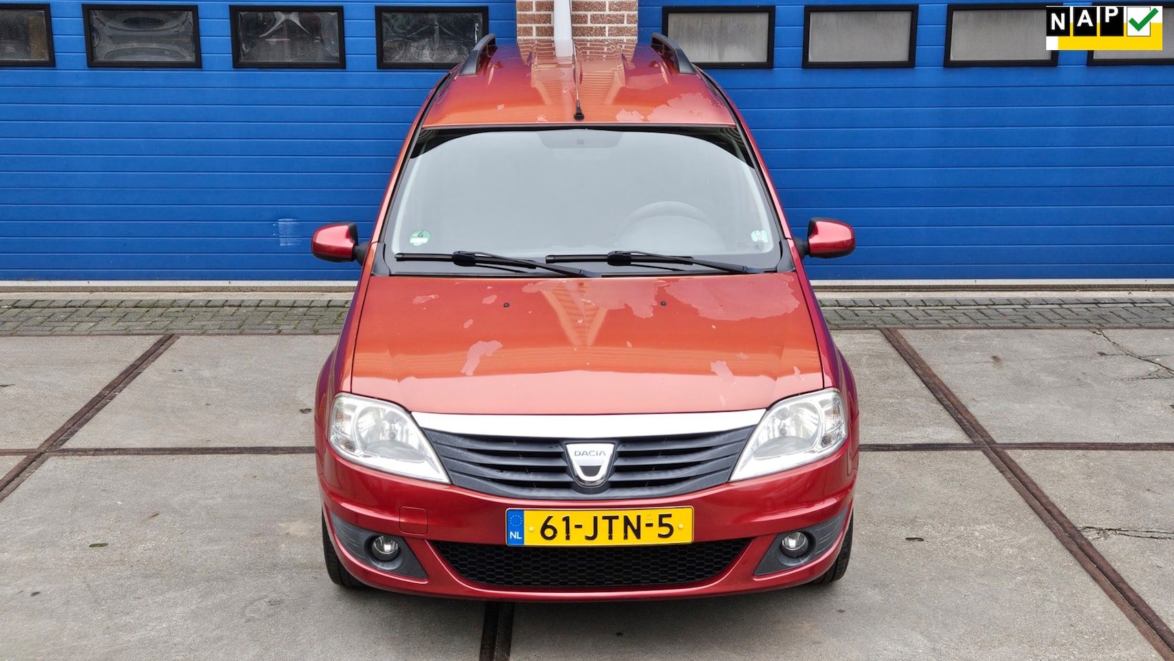 Dacia Logan MCV - 1.6-16V Lauréate 7p. 1.6-16V Lauréate 7p. - AutoWereld.nl