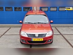 Dacia Logan MCV - 1.6-16V Lauréate 7p