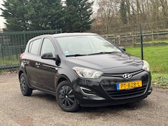 Hyundai i20 - 1.2i First Edition /Airco/5-Deurs/