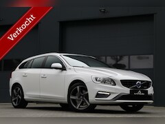 Volvo V60 - 2.4 D6 Twin Engine |R-DESIGN| Trekhaak Navi Stoelverw Plugin Chroom Lmv 125000KM BJ2015