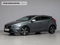 Volvo V40 - 2.0 T4 Business Sport / Pano. dak / Achteruitrijcamera / Leer / Keyless entry / verw. voor