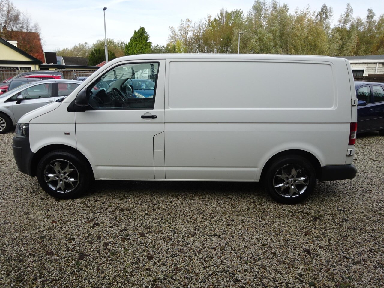 Volkswagen Transporter - 2.0 TDI L1H1 T800 Baseline airco 17 inch sport velgen 3 zits euro5 - AutoWereld.nl