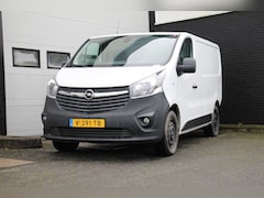 Opel Vivaro - 1.6 CDTI 145PK EURO 6 - Airco - Navi - Cruise - € 9.950, Excl