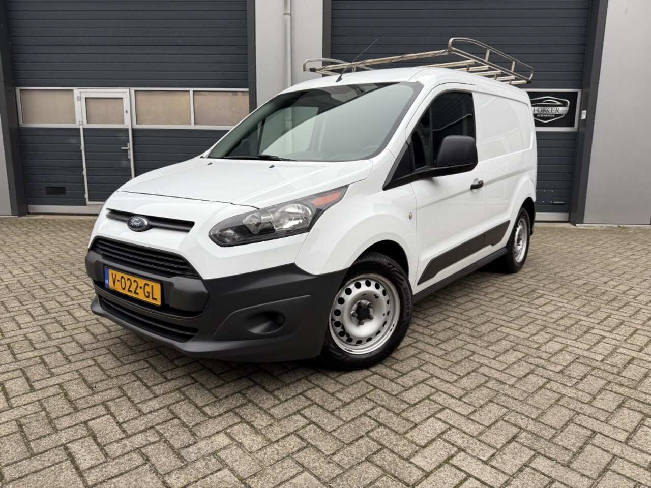 Ford Transit Connect - 1.5 TDCI L1 Ambiente Euro6 NAP Imperiaal Cruise Airco - AutoWereld.nl