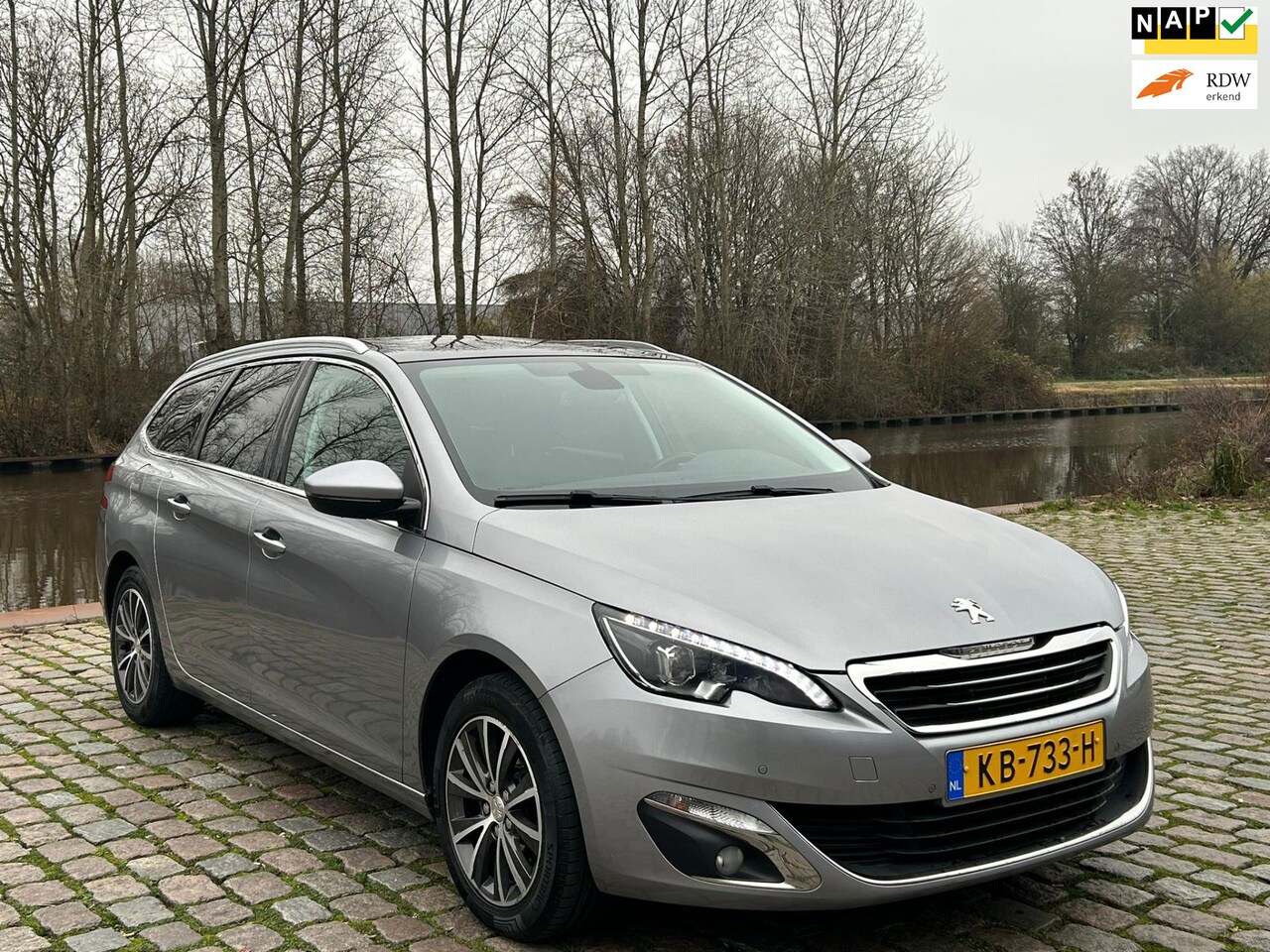 Peugeot 308 SW - 1.2 PureTech Blue Lease Premium 2e eigenaar dealer onderhouden massage achteruit camera st - AutoWereld.nl