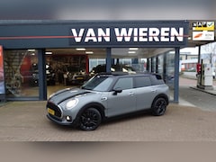 MINI Clubman - 1.5 Cooper 136 pk Navi Clima 17"PDC Stoelverwarming Donker glas