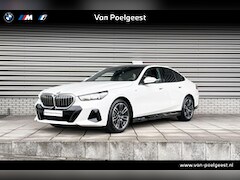 BMW 5-serie - Sedan 520d M Sport / Trekhaak / Comfort Pack / Innovation Pack / Travel Pack