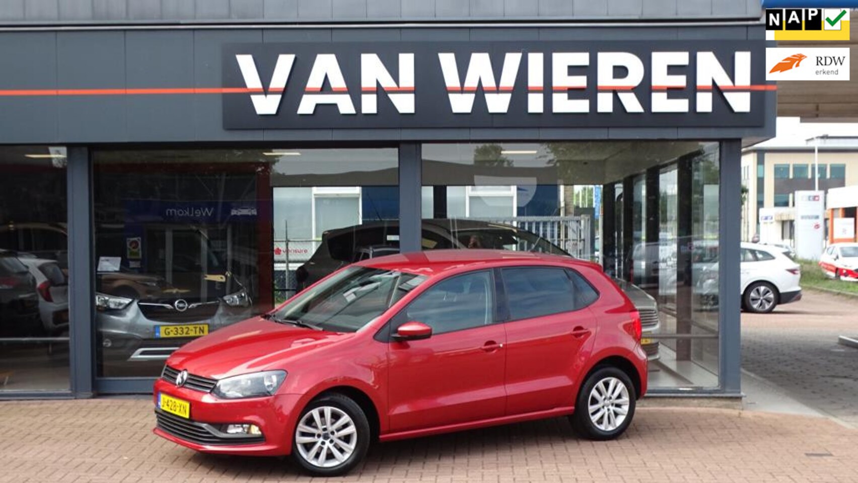 Volkswagen Polo - 1.0 Comfortline Clima PDC Bluetooth LM Donker glas - AutoWereld.nl