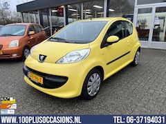 Peugeot 107 - 1.0-12V XR AIRCO, LAGE KM STAND, NWE SCHIJVEN EN BLOKKEN