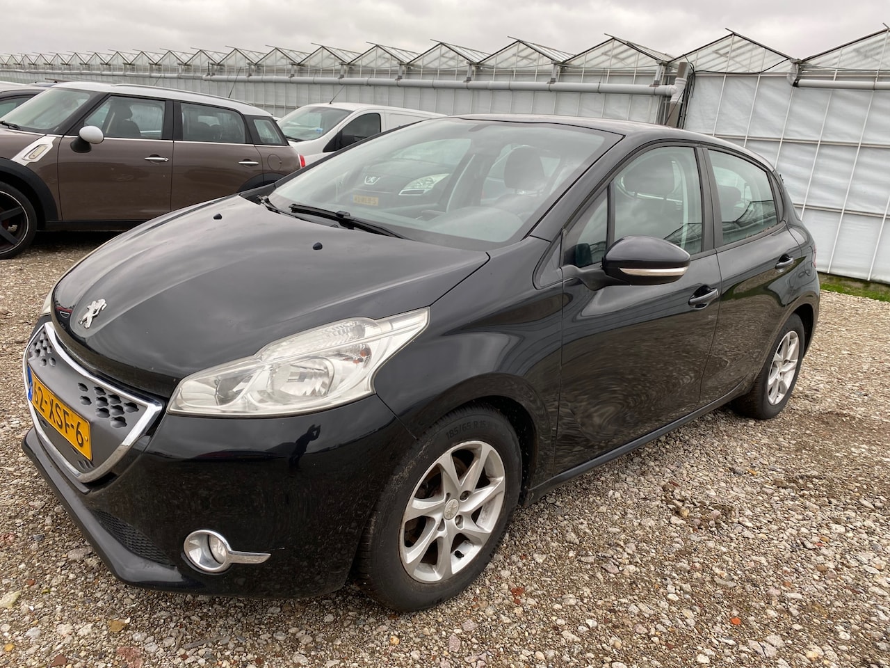 Peugeot 208 - 2012 * 1.4 e-HDi * ATM * Dynamo not good - AutoWereld.nl