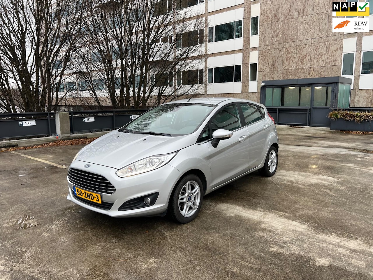 Ford Fiesta - 1.0 EcoBoost Titanium 5drs Clima Cruise Trekhaak - AutoWereld.nl