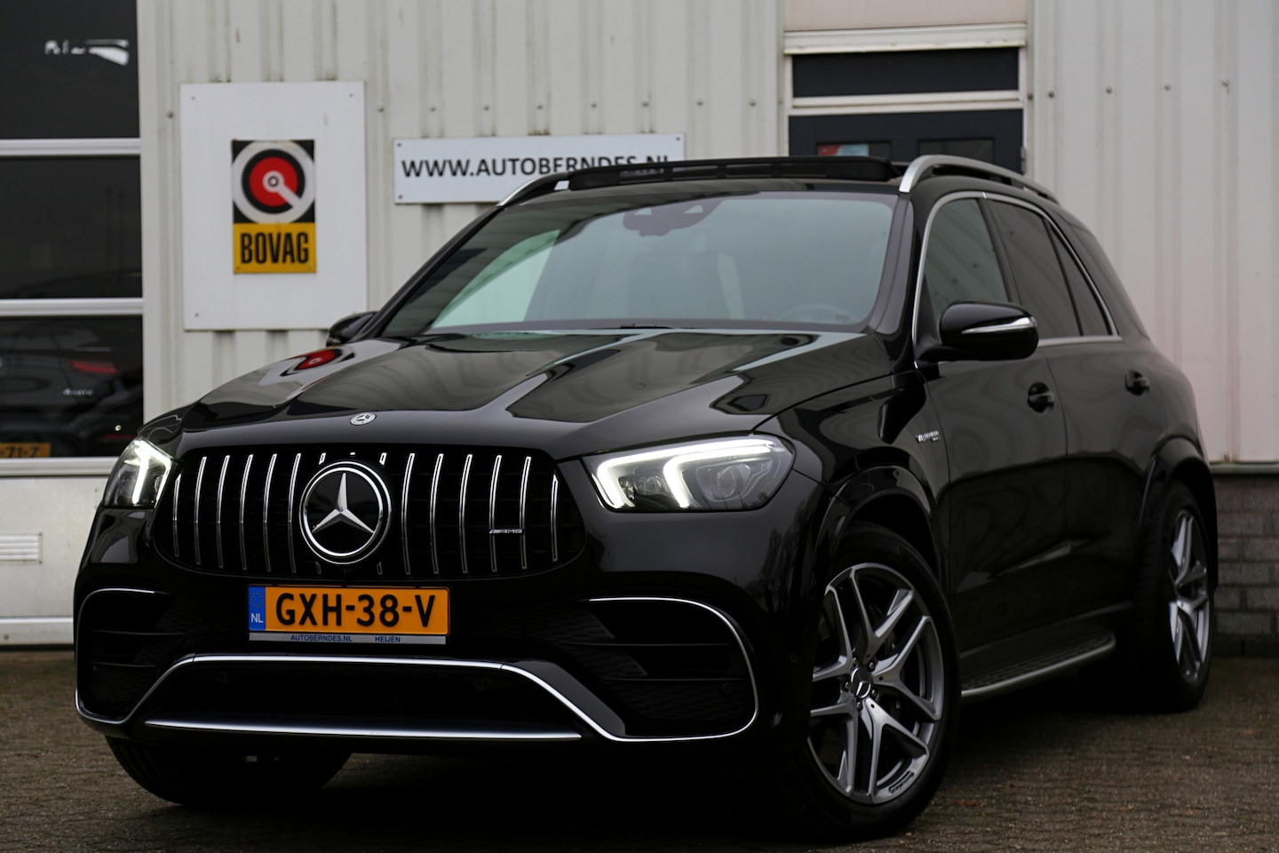 Mercedes-Benz GLE-Klasse - AMG 63 4MATIC+ TCT 9G*BTW*1ste Eig*Perfect Onderh.*Luchtvering ADS+/Sportuitlaat/Pano/Driv - AutoWereld.nl