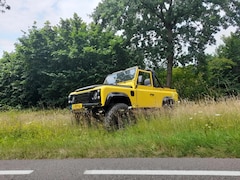 Land Rover Defender 90 - svx 4.2 V8 automaat