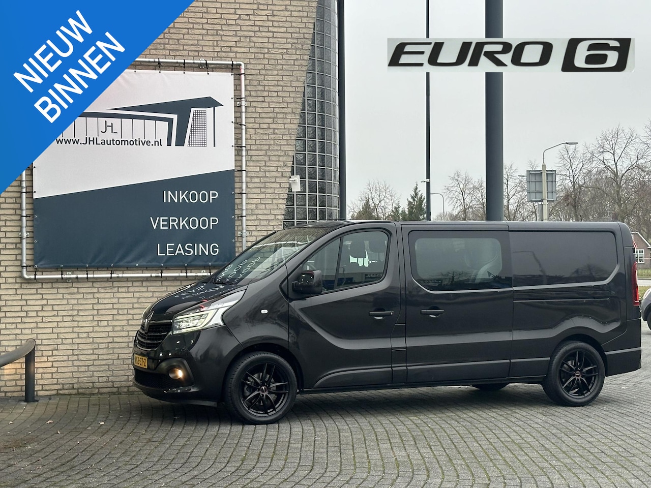 Renault Trafic - 2.0 dCi 145 T29 L2H1 DC Luxe*AUTOMAAT*A/C*HAAK*NAV - AutoWereld.nl